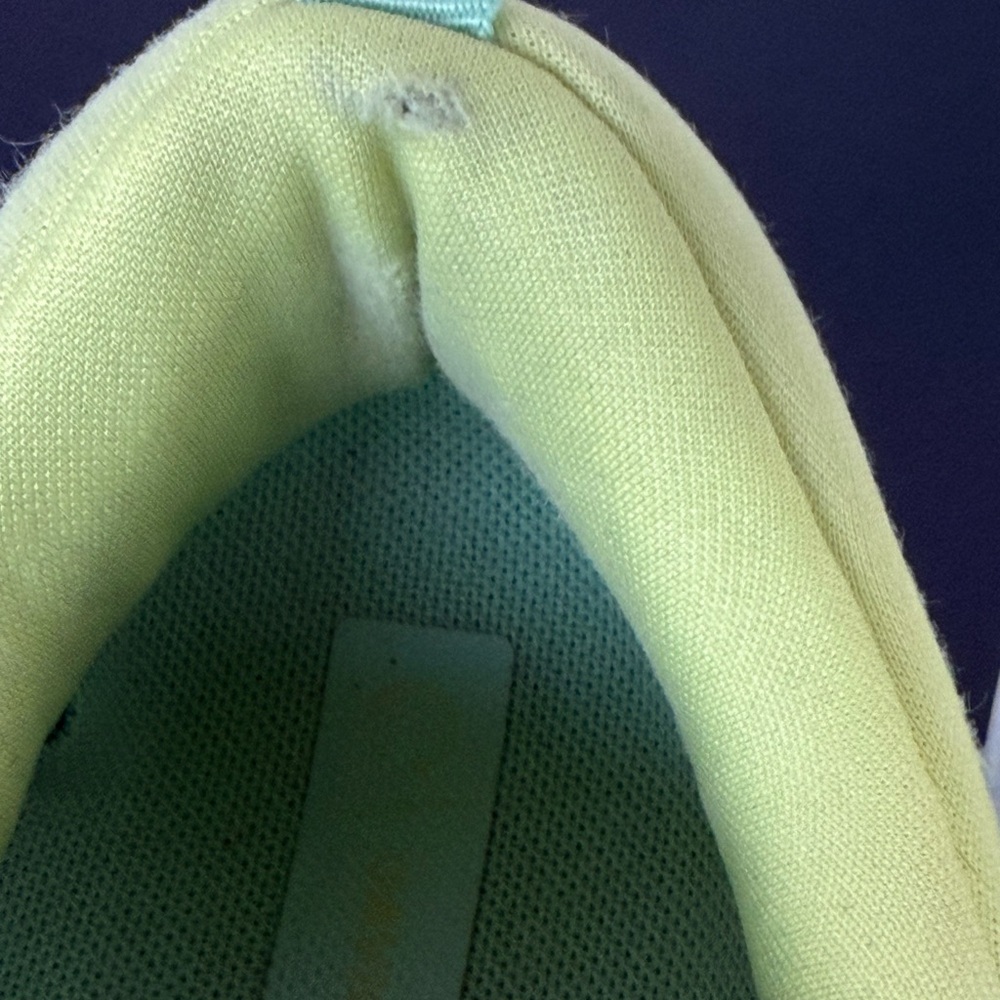 HOKA Gaviota 5 Running Shoes Womens Size  8 Yellow Lime Cushioned Stability Road - Picture 9 of 11